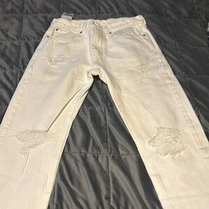 Men’s 512 slim ripped white jeans size 28w 30l